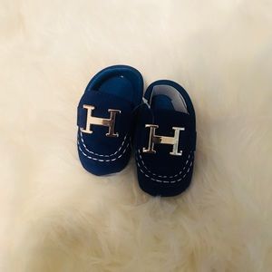 Hermès blue suede loafers
